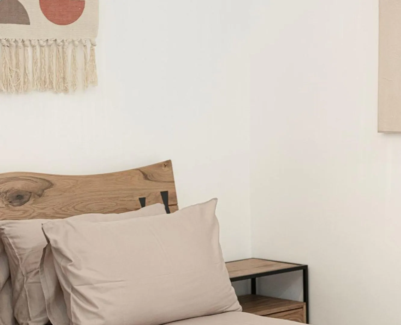 Luxe Minimalist Apartment By Blue Cloud Sharjah 0*,  Emirados Árabes Unidos