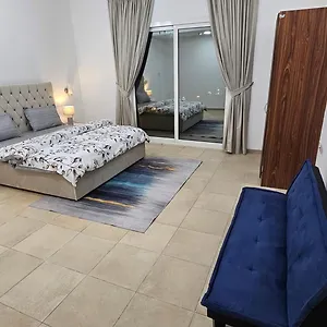 Lavish Private الشارقة